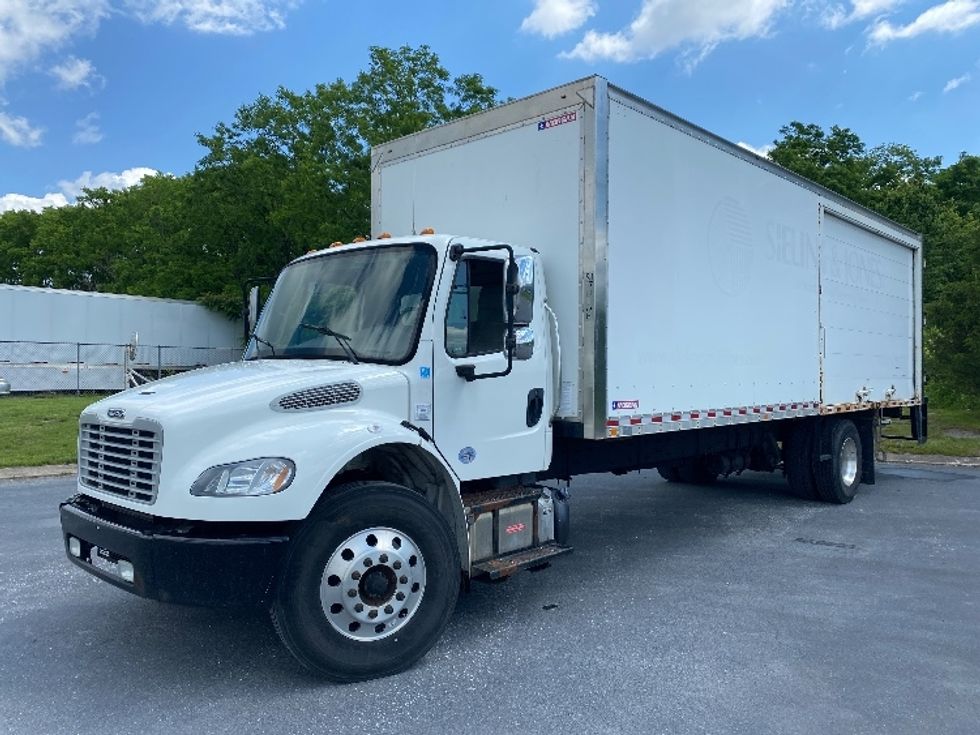 Medium Duty Box Truck-Light and Medium Duty Trucks-Freightliner-2018-M2-Harrisburg-PA-165,497\n\t\tmiles-$ 43,500 - Image 3
