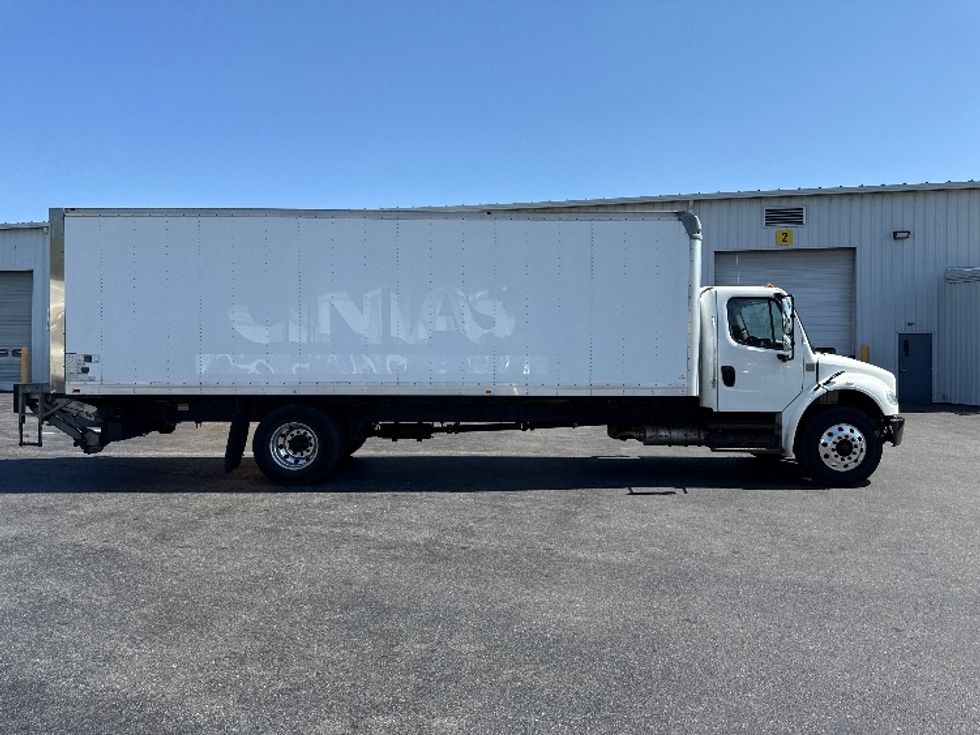 Medium Duty Box Truck-Light and Medium Duty Trucks-Freightliner-2018-M2-Harrisburg-PA-237,327\n\t\tmiles-$ 38,250 - Image 15