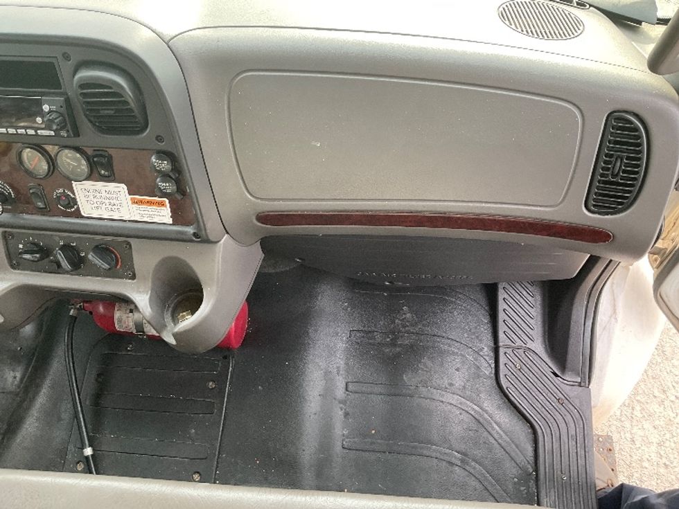 Medium Duty Box Truck-Light and Medium Duty Trucks-Freightliner-2018-M2-Harrisburg-PA-378,649\n\t\tmiles-$ 19,500 - Image 21