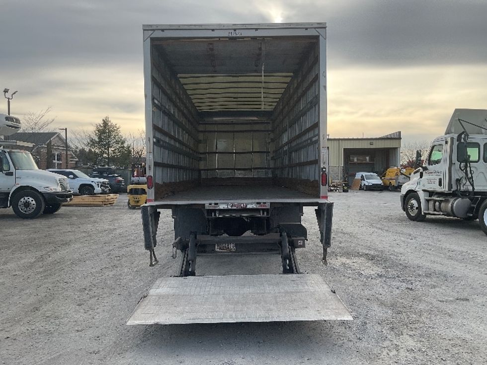 Medium Duty Box Truck-Light and Medium Duty Trucks-Freightliner-2018-M2-Harrisburg-PA-378,649\n\t\tmiles-$ 19,500 - Image 9