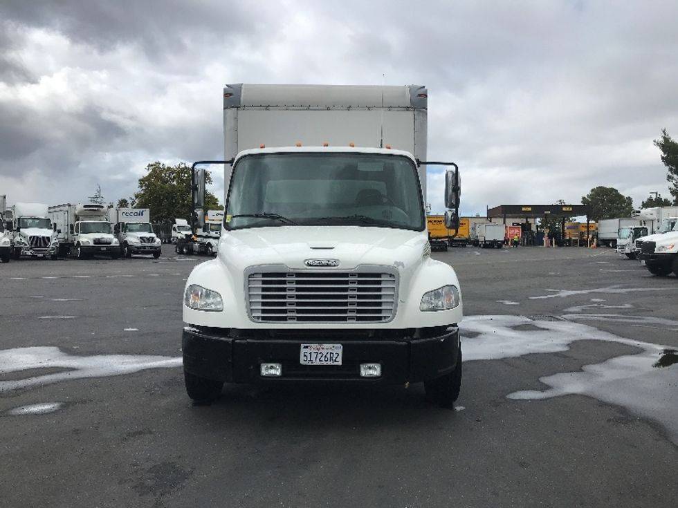 Medium Duty Box Truck-Light and Medium Duty Trucks-Freightliner-2018-M2-Hayward-CA-170,059\n\t\tmiles-$ 43,250 - Image 2