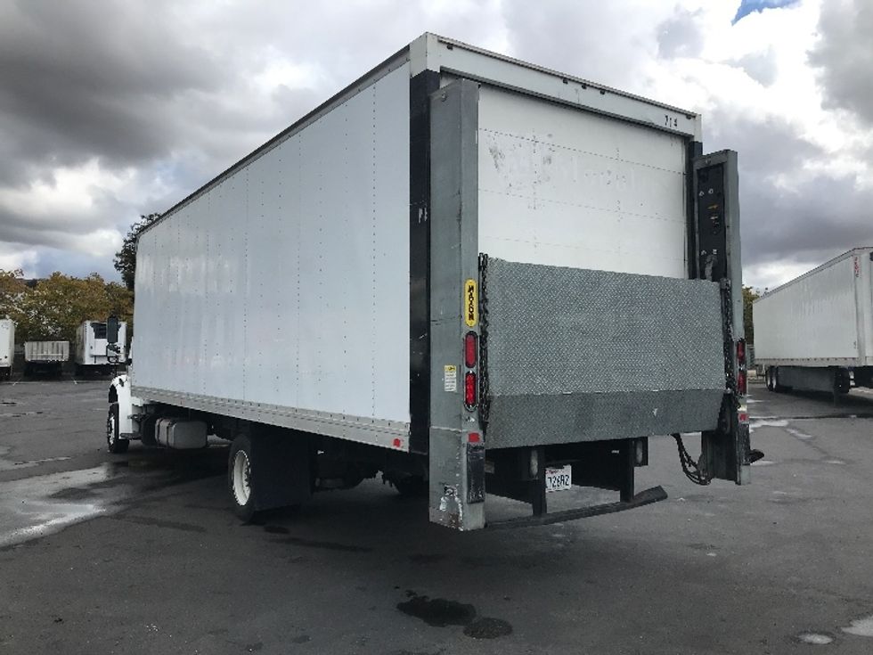 Medium Duty Box Truck-Light and Medium Duty Trucks-Freightliner-2018-M2-Hayward-CA-170,059\n\t\tmiles-$ 43,250 - Image 6