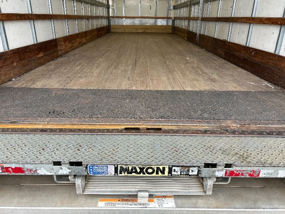 Medium Duty Box Truck-Light and Medium Duty Trucks-Freightliner-2018-M2-Homewood-AL-146,314\n\t\tmiles-$ 53,500 - Image 10