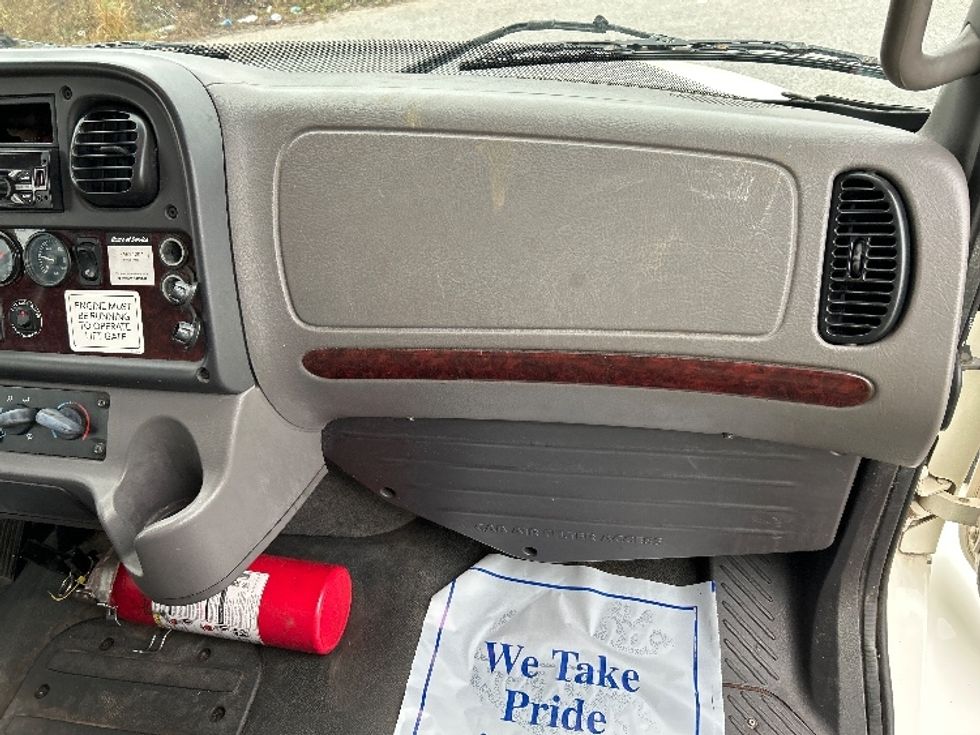 Medium Duty Box Truck-Light and Medium Duty Trucks-Freightliner-2018-M2-Homewood-AL-146,314\n\t\tmiles-$ 53,500 - Image 21