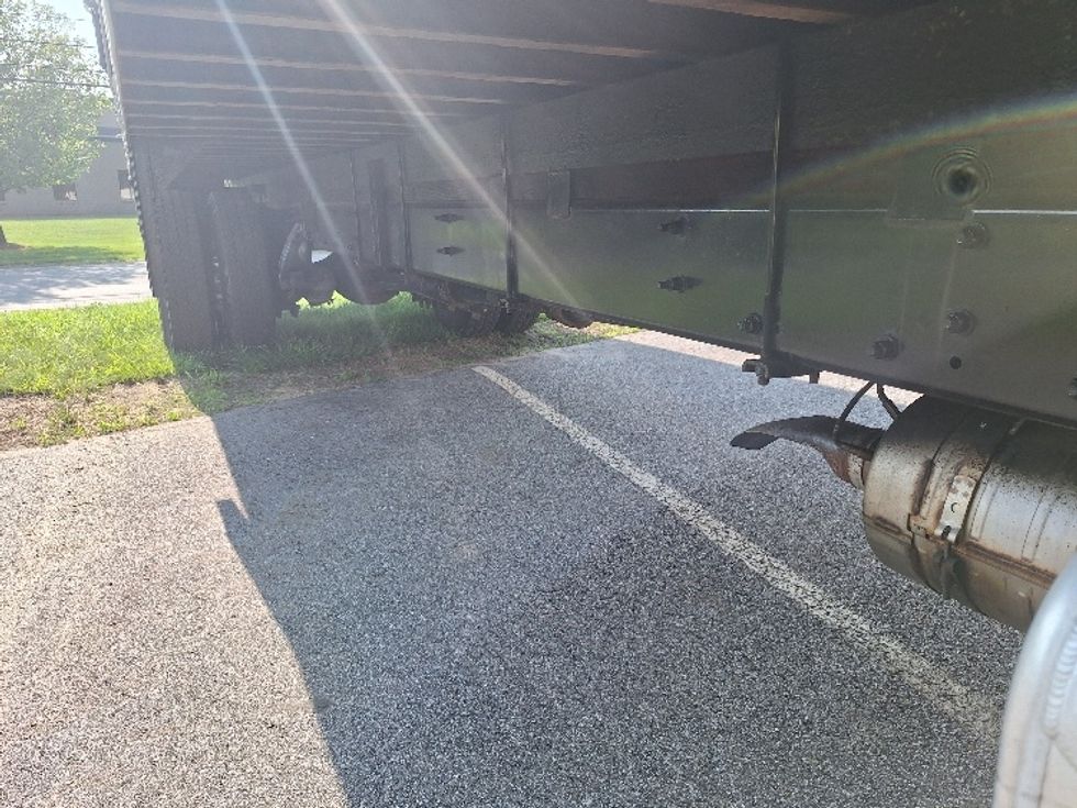 Medium Duty Box Truck-Light and Medium Duty Trucks-Freightliner-2018-M2-Hudson-NH-186,281\n\t\tmiles-$ 44,000 - Image 14