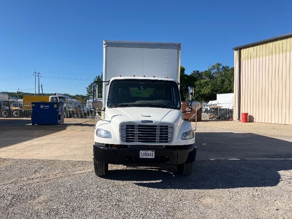 Medium Duty Box Truck-Light and Medium Duty Trucks-Freightliner-2018-M2-Hueytown-AL-106,020\n\t\tmiles-$ 54,750 - Image 2
