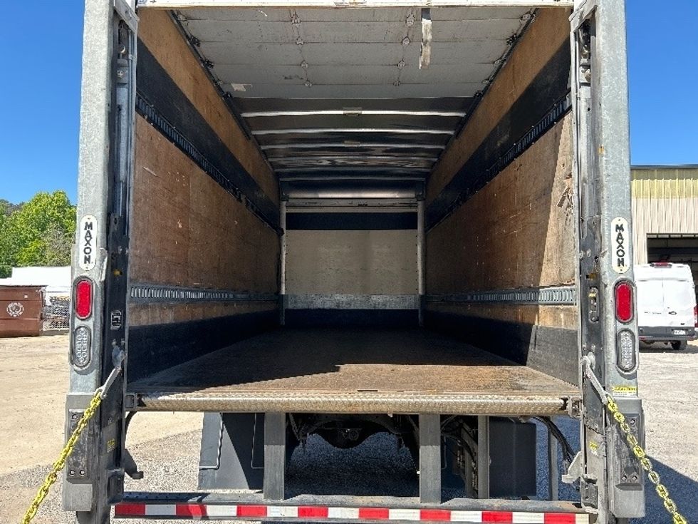 Medium Duty Box Truck-Light and Medium Duty Trucks-Freightliner-2018-M2-Hueytown-AL-134,502\n\t\tmiles-$ 43,250 - Image 10