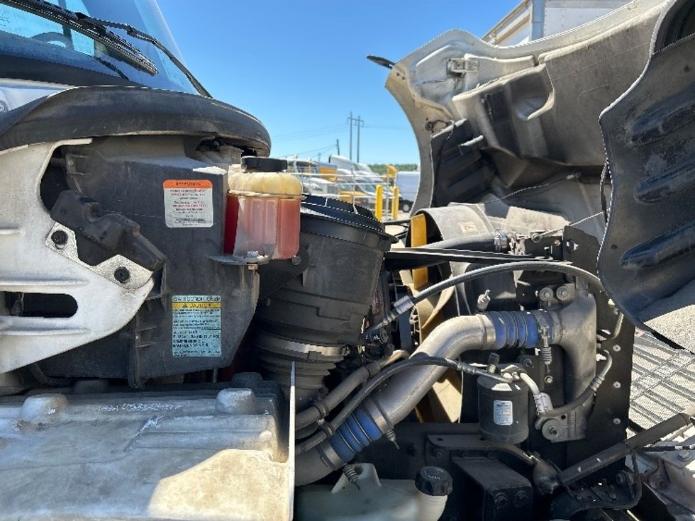 Medium Duty Box Truck-Light and Medium Duty Trucks-Freightliner-2018-M2-Hueytown-AL-134,502\n\t\tmiles-$ 43,250 - Image 24