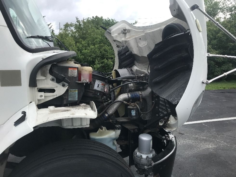 Medium Duty Box Truck-Light and Medium Duty Trucks-Freightliner-2018-M2-Indianapolis-IN-155,450\n\t\tmiles-$ 52,750 - Image 7