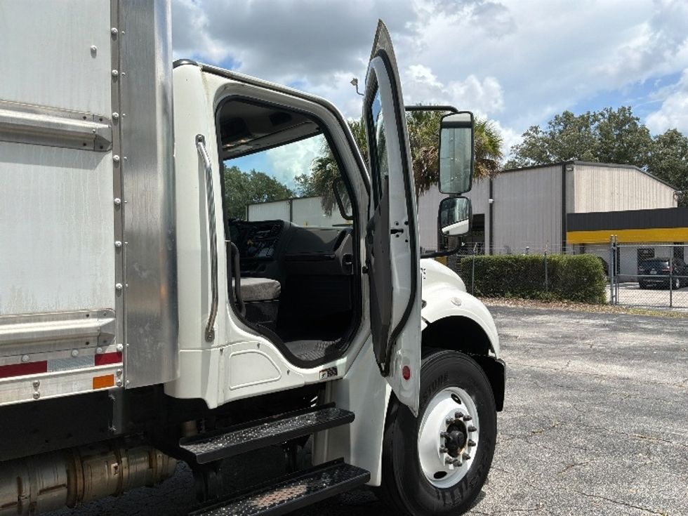Medium Duty Box Truck-Light and Medium Duty Trucks-Freightliner-2018-M2-Jacksonville-FL-215,022\n\t\tmiles-$ 45,250 - Image 20