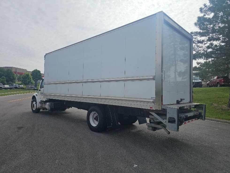 Medium Duty Box Truck-Light and Medium Duty Trucks-Freightliner-2018-M2-Kansas City-MO-156,135\n\t\tmiles-$ 46,500 - Image 6