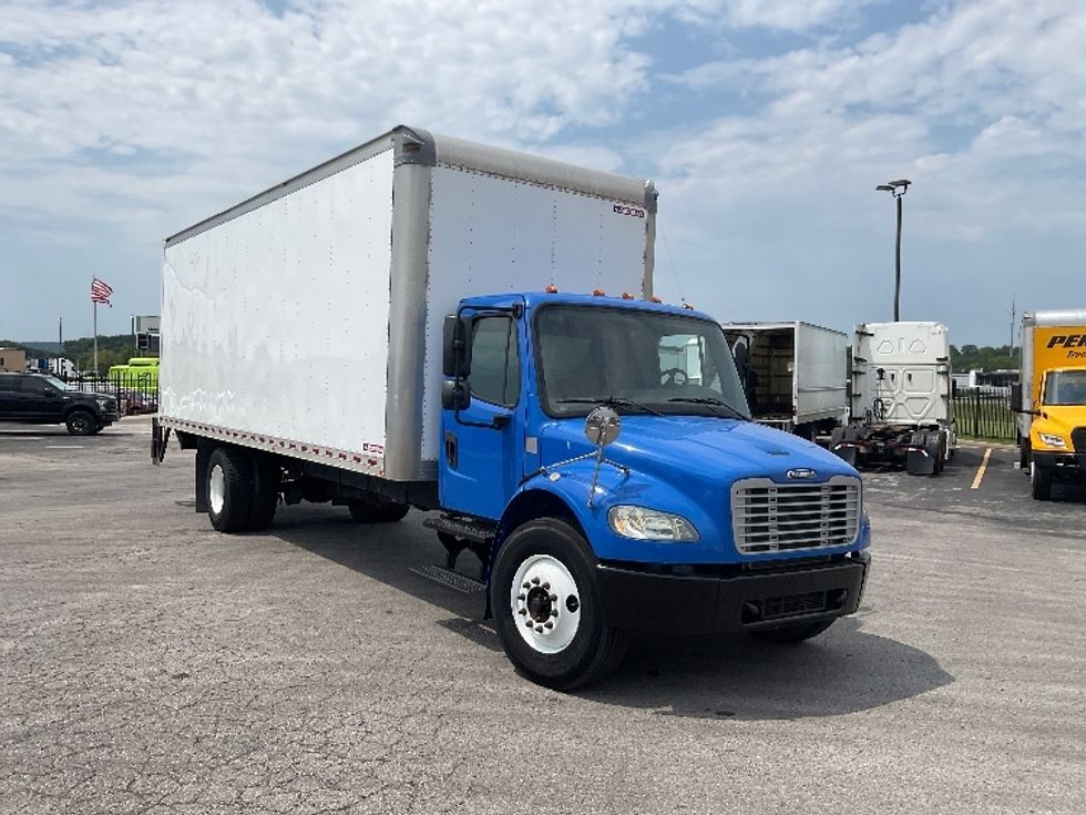 Medium Duty Box Truck-Light and Medium Duty Trucks-Freightliner-2018-M2-Kansas City-MO-196,754\n\t\tmiles-$ 51,500 - Image 1
