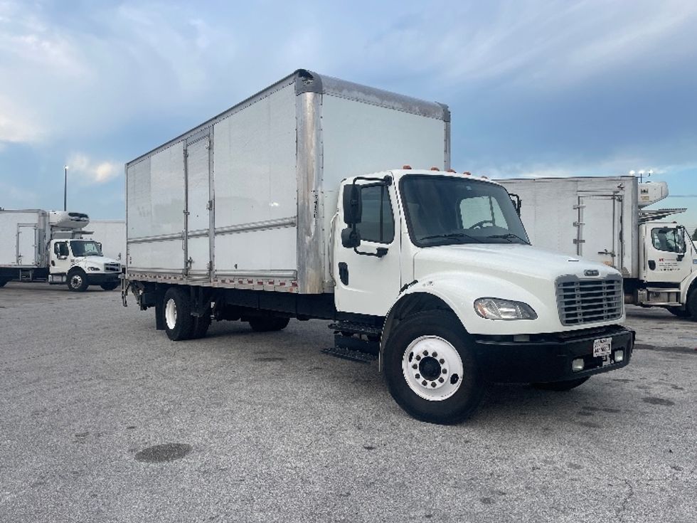 Medium Duty Box Truck-Light and Medium Duty Trucks-Freightliner-2018-M2-Katy-TX-188,936\n\t\tmiles-$ 44,500 - Image 1