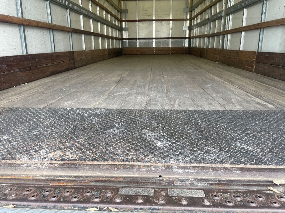 Medium Duty Box Truck-Light and Medium Duty Trucks-Freightliner-2018-M2-Katy-TX-188,936\n\t\tmiles-$ 44,500 - Image 10