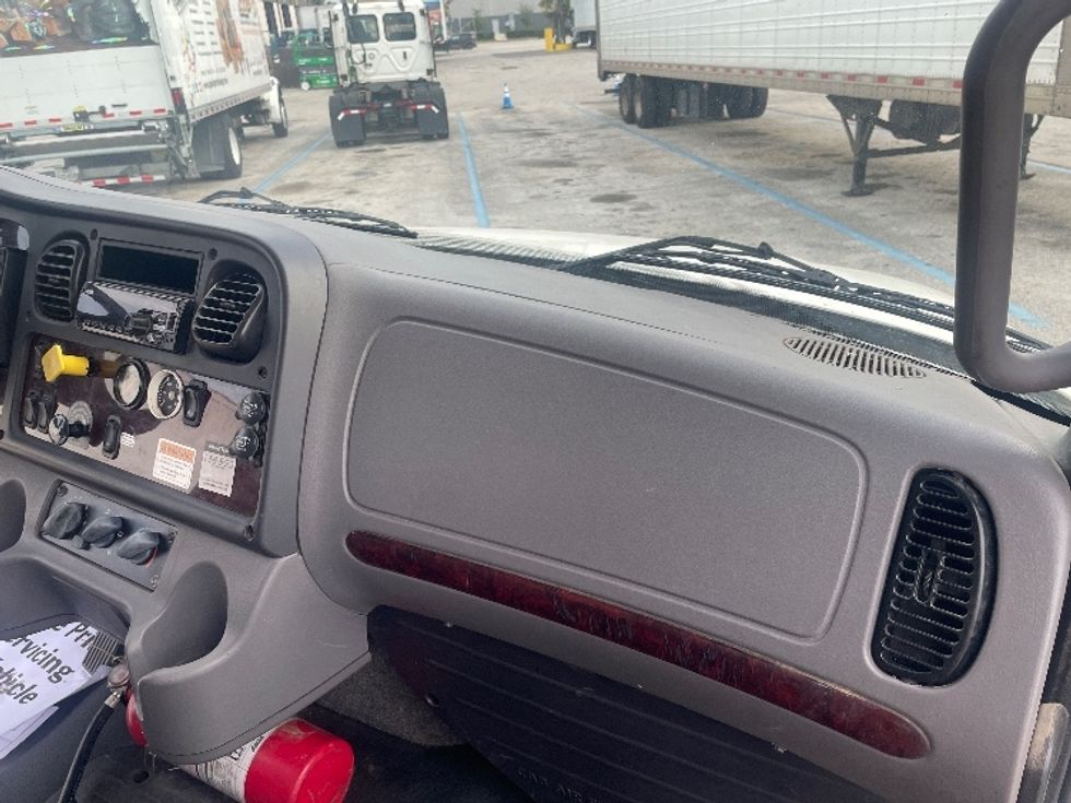 Medium Duty Box Truck-Light and Medium Duty Trucks-Freightliner-2018-M2-Katy-TX-188,936\n\t\tmiles-$ 44,500 - Image 21