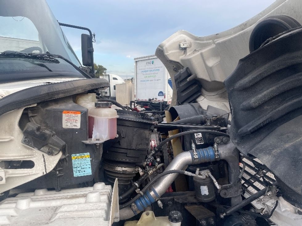 Medium Duty Box Truck-Light and Medium Duty Trucks-Freightliner-2018-M2-Katy-TX-188,936\n\t\tmiles-$ 44,500 - Image 23