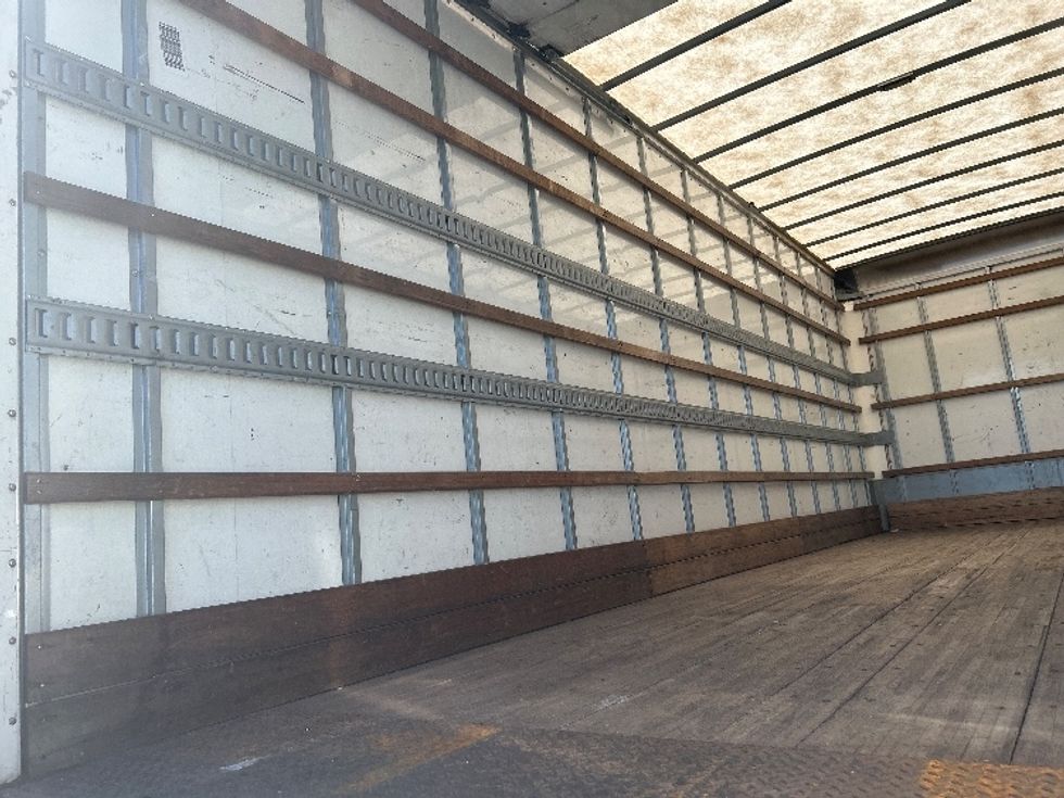 Medium Duty Box Truck-Light and Medium Duty Trucks-Freightliner-2018-M2-Kennesaw-GA-177,388\n\t\tmiles-$ 49,250 - Image 11