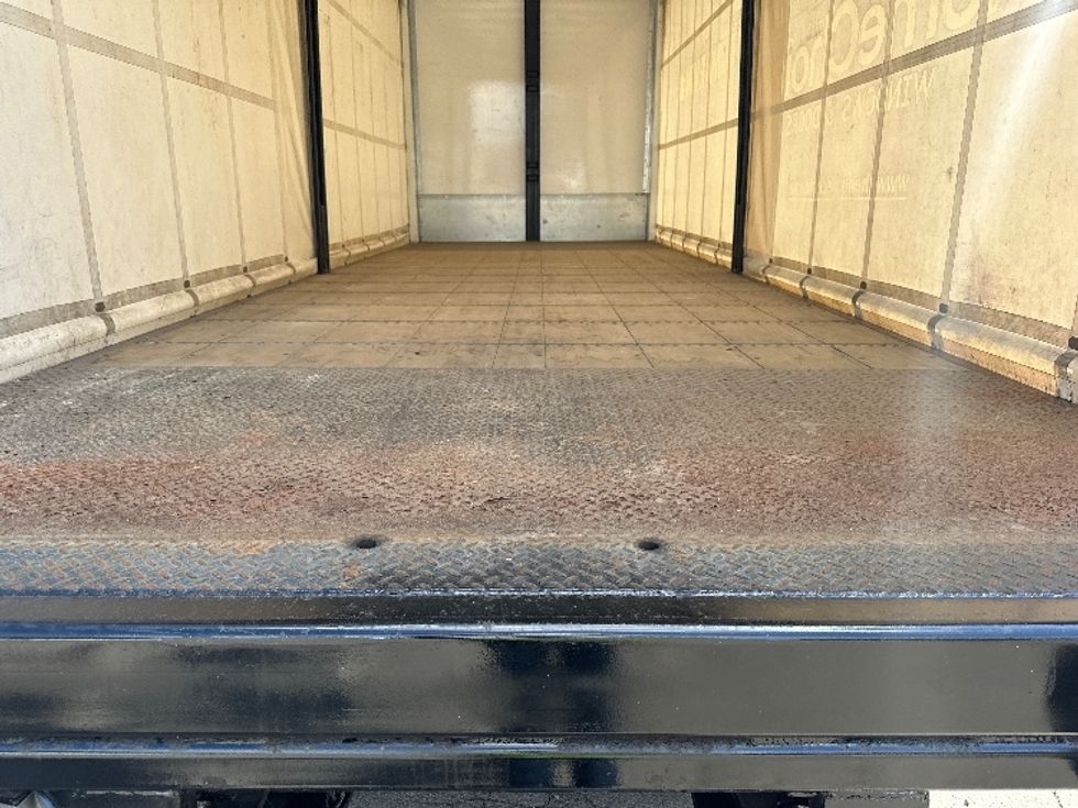 Medium Duty Box Truck-Light and Medium Duty Trucks-Freightliner-2018-M2-Knoxville-TN-48,140\n\t\tmiles-$ 66,500 - Image 10