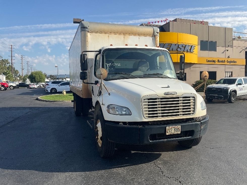 Medium Duty Box Truck-Light and Medium Duty Trucks-Freightliner-2018-M2-La Mirada-CA-136,796\n\t\tmiles-$ 46,750 - Image 1