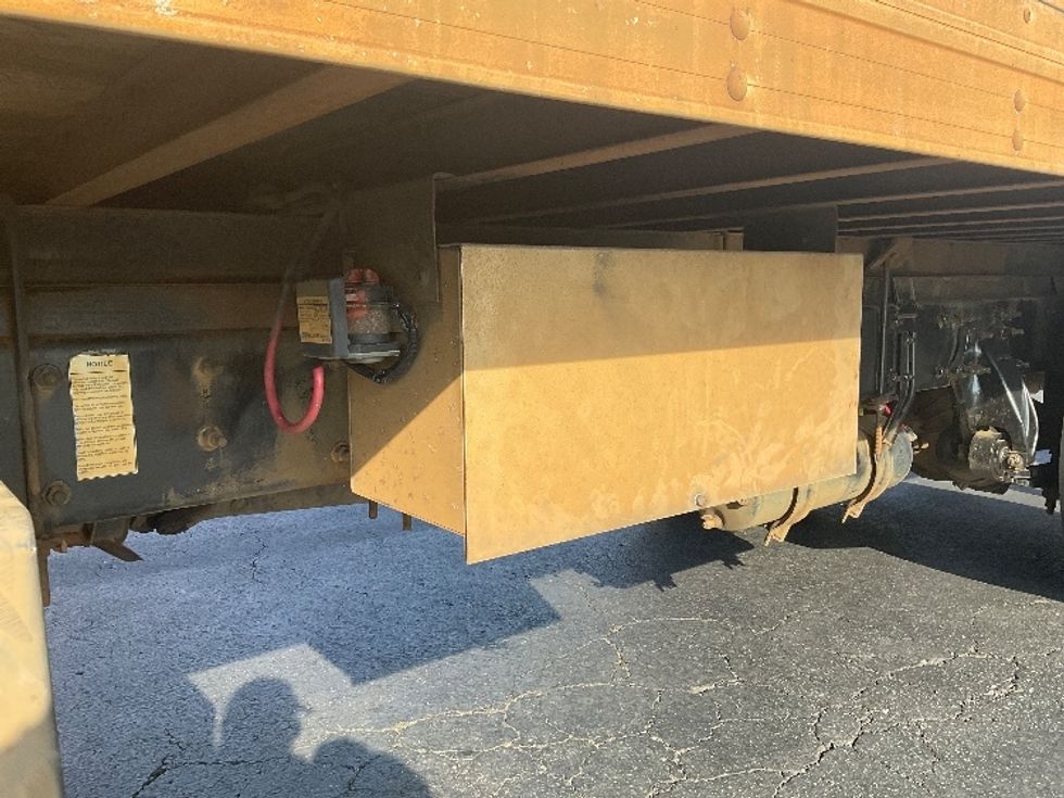 Medium Duty Box Truck-Light and Medium Duty Trucks-Freightliner-2018-M2-La Mirada-CA-136,796\n\t\tmiles-$ 46,750 - Image 5