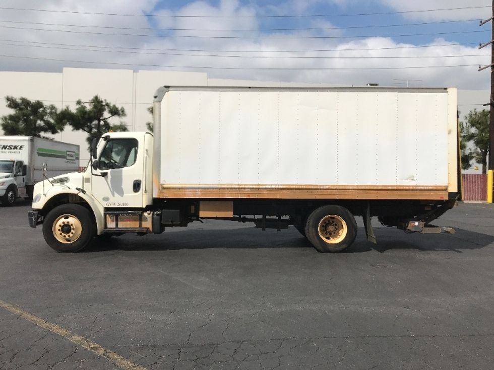 Medium Duty Box Truck-Light and Medium Duty Trucks-Freightliner-2018-M2-La Mirada-CA-93,861\n\t\tmiles-$ 49,500 - Image 4