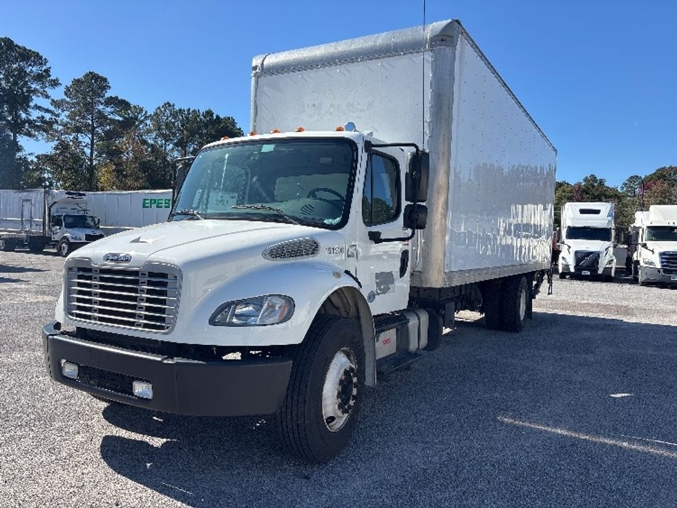 Medium Duty Box Truck-Light and Medium Duty Trucks-Freightliner-2018-M2-Ladson-SC-179,702\n\t\tmiles-$ 46,000 - Image 3
