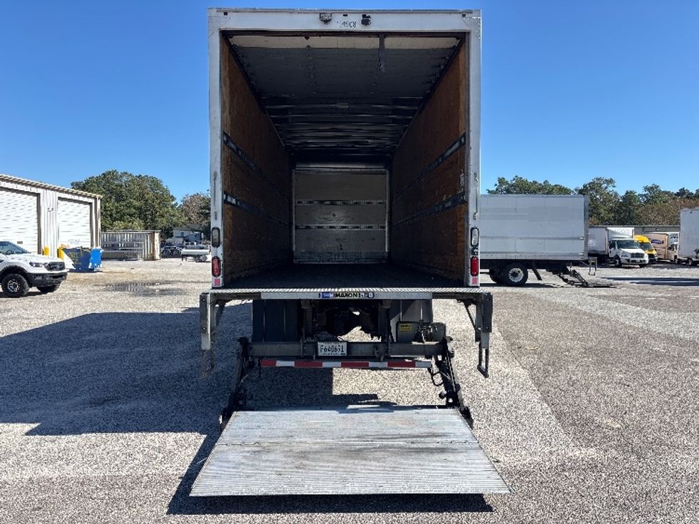 Medium Duty Box Truck-Light and Medium Duty Trucks-Freightliner-2018-M2-Ladson-SC-179,702\n\t\tmiles-$ 46,000 - Image 9