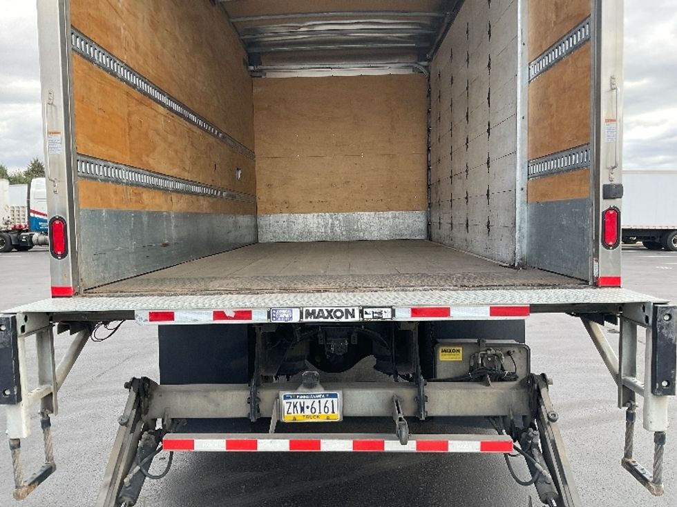 Medium Duty Box Truck-Light and Medium Duty Trucks-Freightliner-2018-M2-Lancaster-PA-178,785\n\t\tmiles-$ 41,750 - Image 10