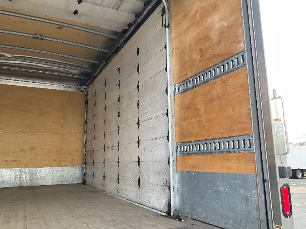 Medium Duty Box Truck-Light and Medium Duty Trucks-Freightliner-2018-M2-Lancaster-PA-178,785\n\t\tmiles-$ 41,750 - Image 12