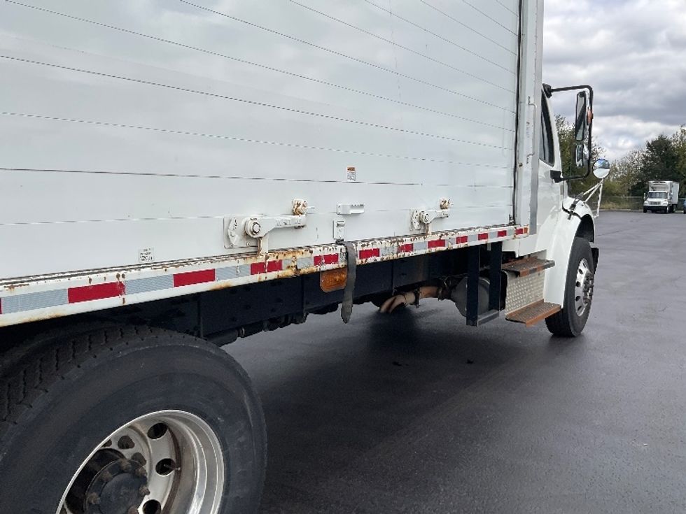 Medium Duty Box Truck-Light and Medium Duty Trucks-Freightliner-2018-M2-Lancaster-PA-178,785\n\t\tmiles-$ 41,750 - Image 14