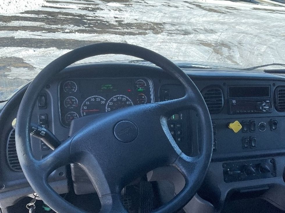 Medium Duty Box Truck-Light and Medium Duty Trucks-Freightliner-2018-M2-Lansing-MI-157,605\n\t\tmiles-$ 56,500 - Image 18