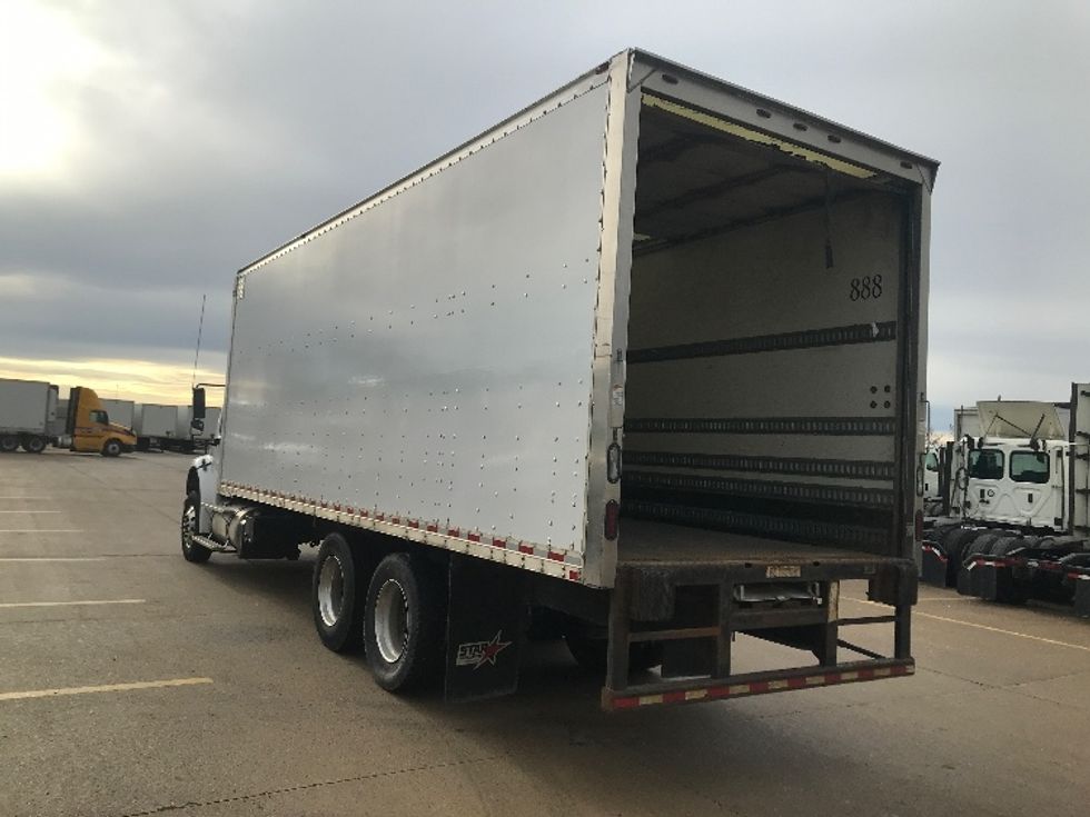 Medium Duty Box Truck-Light and Medium Duty Trucks-Freightliner-2018-M2-Lansing-MI-162,139\n\t\tmiles-$ 57,000 - Image 6