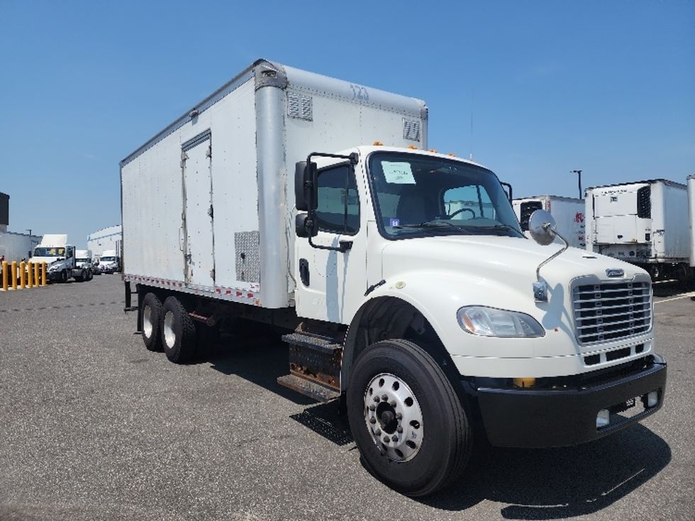 Medium Duty Box Truck-Light and Medium Duty Trucks-Freightliner-2018-M2-Linden-NJ-277,877\n\t\tmiles-$ 32,500 - Image 1