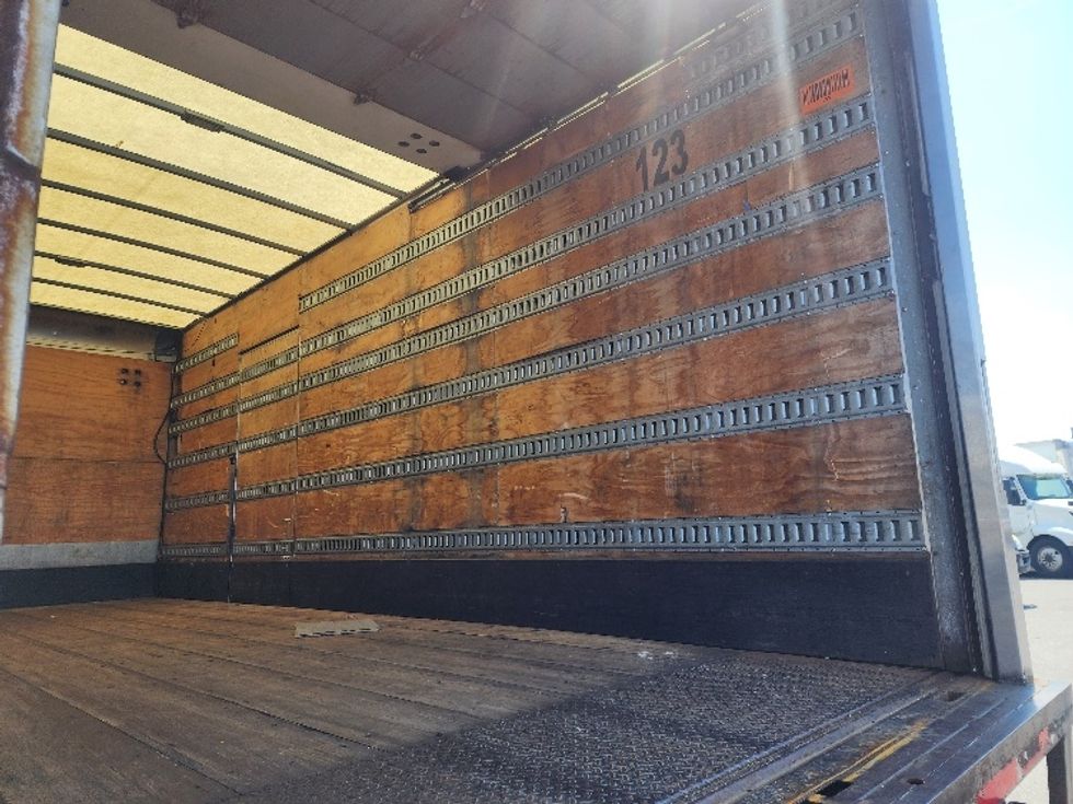 Medium Duty Box Truck-Light and Medium Duty Trucks-Freightliner-2018-M2-Linden-NJ-277,877\n\t\tmiles-$ 32,500 - Image 12