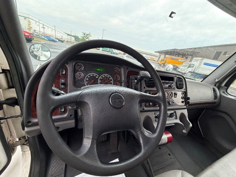 Medium Duty Box Truck-Light and Medium Duty Trucks-Freightliner-2018-M2-Linden-NJ-80,718\n\t\tmiles-$ 62,000 - Image 18