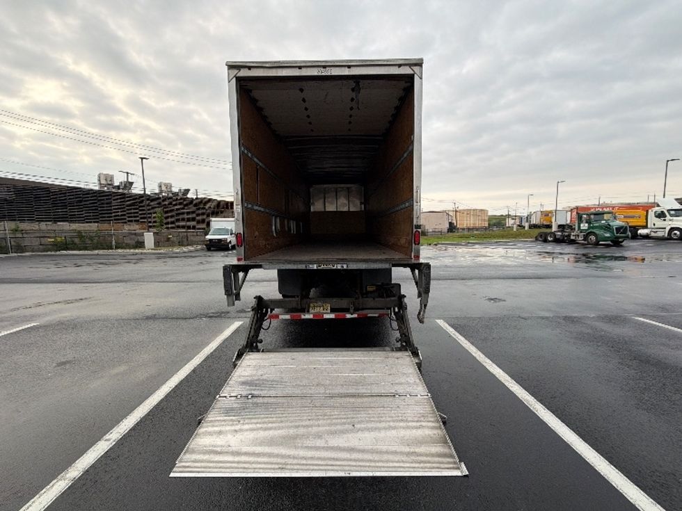 Medium Duty Box Truck-Light and Medium Duty Trucks-Freightliner-2018-M2-Linden-NJ-80,718\n\t\tmiles-$ 62,000 - Image 9