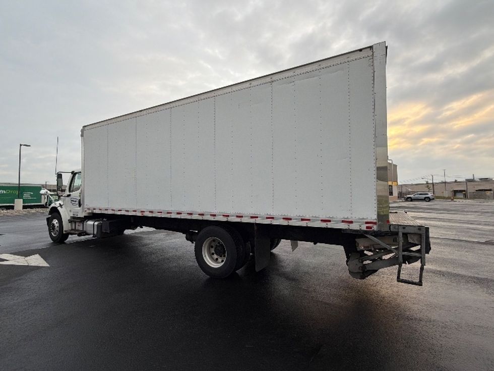 Medium Duty Box Truck-Light and Medium Duty Trucks-Freightliner-2018-M2-Linden-NJ-82,416\n\t\tmiles-$ 62,000 - Image 6