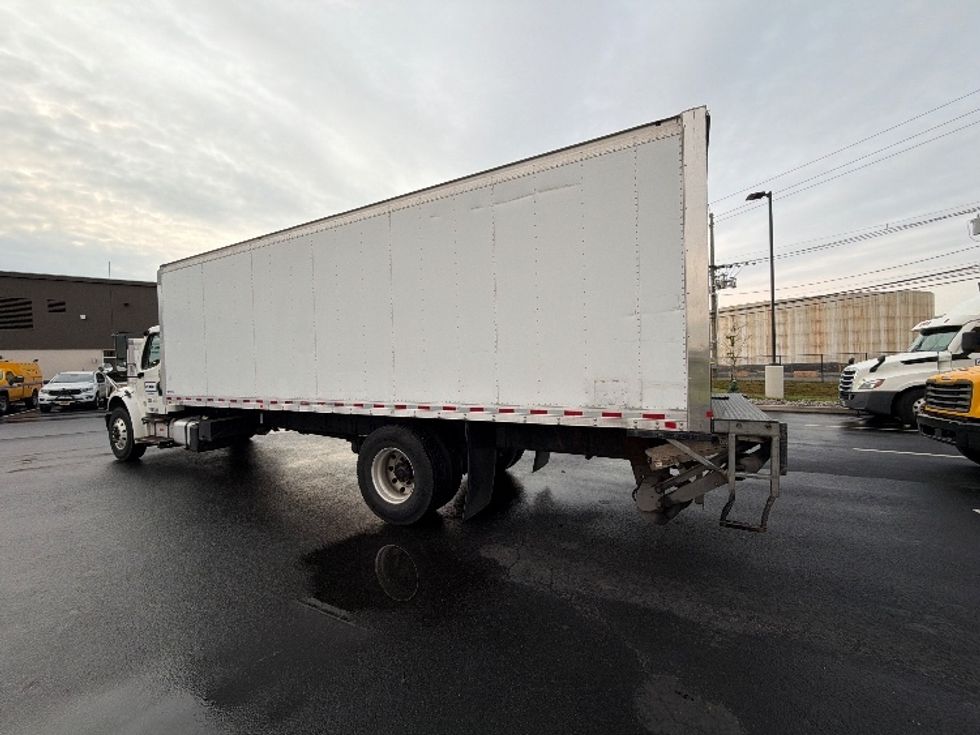 Medium Duty Box Truck-Light and Medium Duty Trucks-Freightliner-2018-M2-Linden-NJ-89,950\n\t\tmiles-$ 61,500 - Image 6