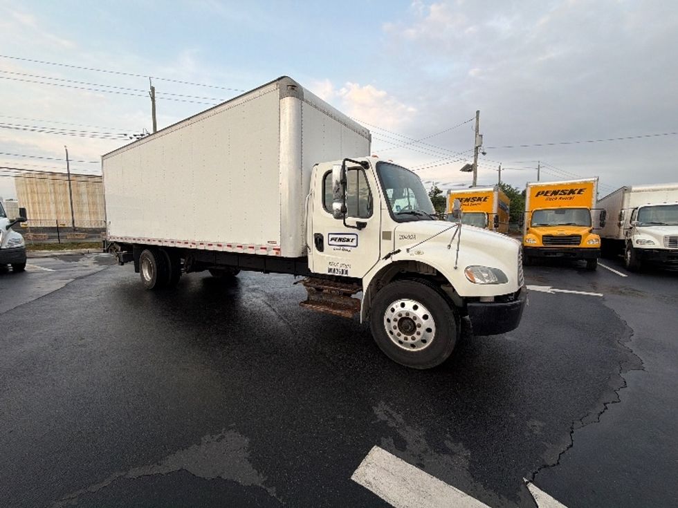 Medium Duty Box Truck-Light and Medium Duty Trucks-Freightliner-2018-M2-Linden-NJ-90,118\n\t\tmiles-$ 60,500 - Image 1