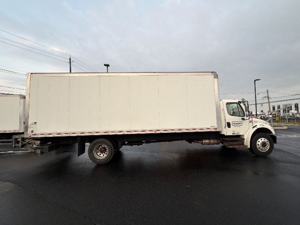 Medium Duty Box Truck-Light and Medium Duty Trucks-Freightliner-2018-M2-Linden-NJ-90,118\n\t\tmiles-$ 60,500 - Image 15