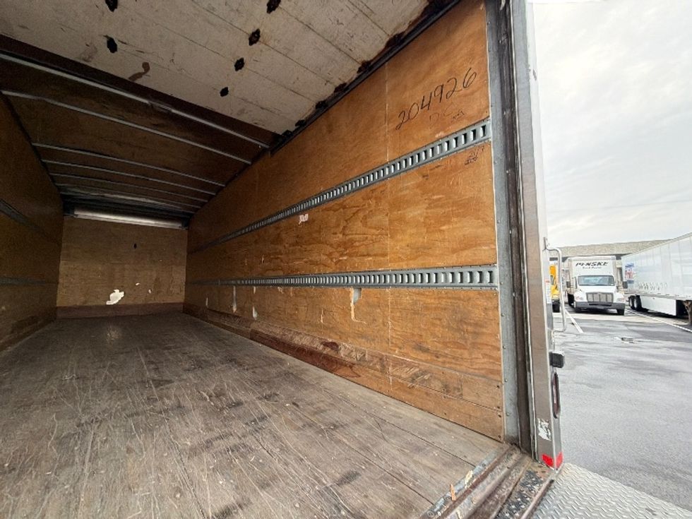 Medium Duty Box Truck-Light and Medium Duty Trucks-Freightliner-2018-M2-Linden-NJ-90,360\n\t\tmiles-$ 60,500 - Image 12