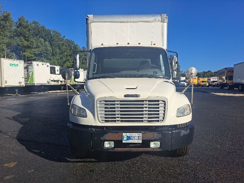 Medium Duty Box Truck-Light and Medium Duty Trucks-Freightliner-2018-M2-Lithia Springs-GA-267,466\n\t\tmiles-$ 39,250 - Image 2