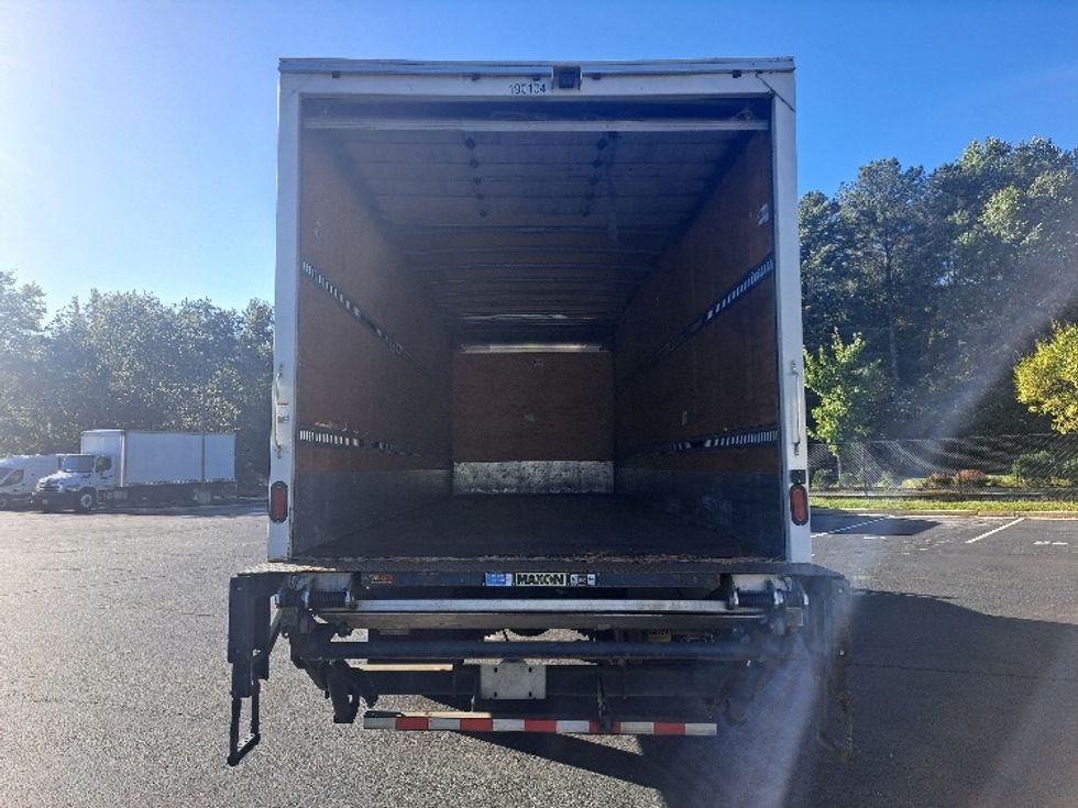 Medium Duty Box Truck-Light and Medium Duty Trucks-Freightliner-2018-M2-Lithia Springs-GA-267,466\n\t\tmiles-$ 39,250 - Image 8