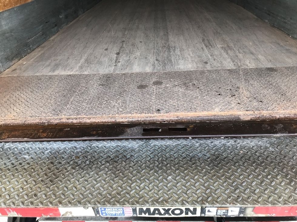 Medium Duty Box Truck-Light and Medium Duty Trucks-Freightliner-2018-M2-Liverpool-NY-249,703\n\t\tmiles-$ 30,750 - Image 10