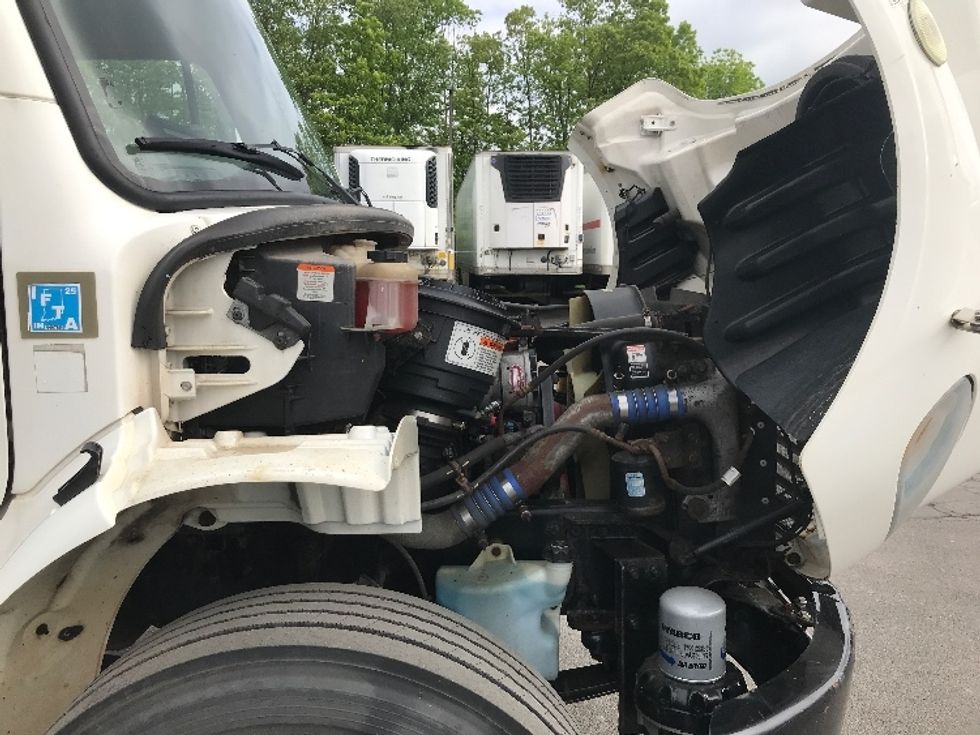 Medium Duty Box Truck-Light and Medium Duty Trucks-Freightliner-2018-M2-Liverpool-NY-249,703\n\t\tmiles-$ 30,750 - Image 23