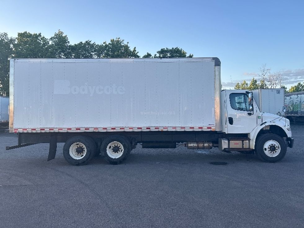 Medium Duty Box Truck-Light and Medium Duty Trucks-Freightliner-2018-M2-Liverpool-NY-325,139\n\t\tmiles-$ 28,500 - Image 15