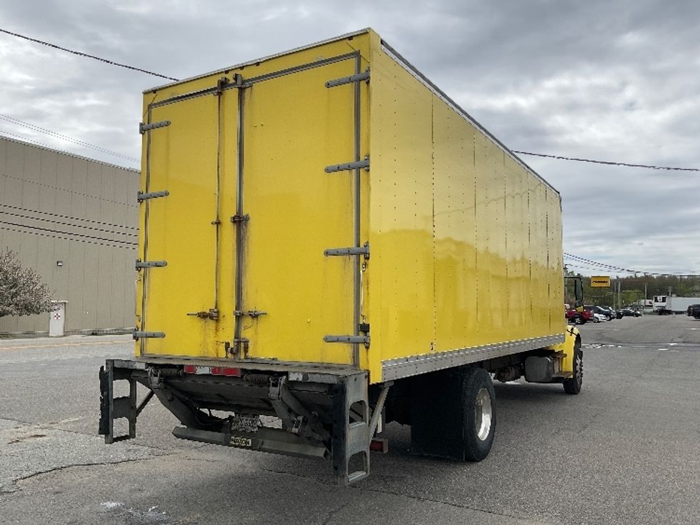 Medium Duty Box Truck-Light and Medium Duty Trucks-Freightliner-2018-M2-Londonderry-NH-268,318\n\t\tmiles-$ 27,500 - Image 13