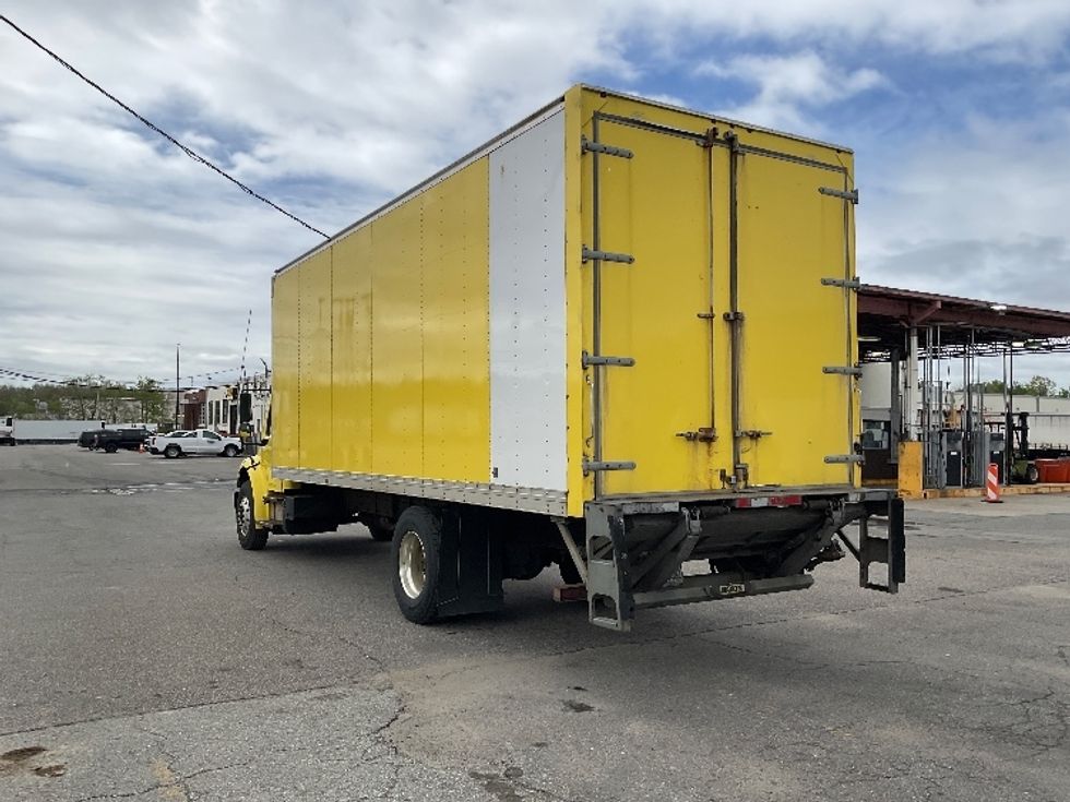 Medium Duty Box Truck-Light and Medium Duty Trucks-Freightliner-2018-M2-Londonderry-NH-268,318\n\t\tmiles-$ 27,500 - Image 6