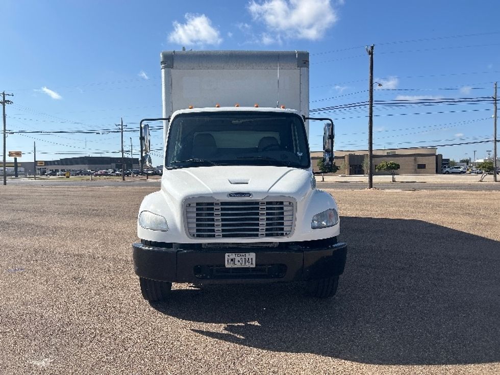 Medium Duty Box Truck-Light and Medium Duty Trucks-Freightliner-2018-M2-Lubbock-TX-170,928\n\t\tmiles-$ 47,000 - Image 2
