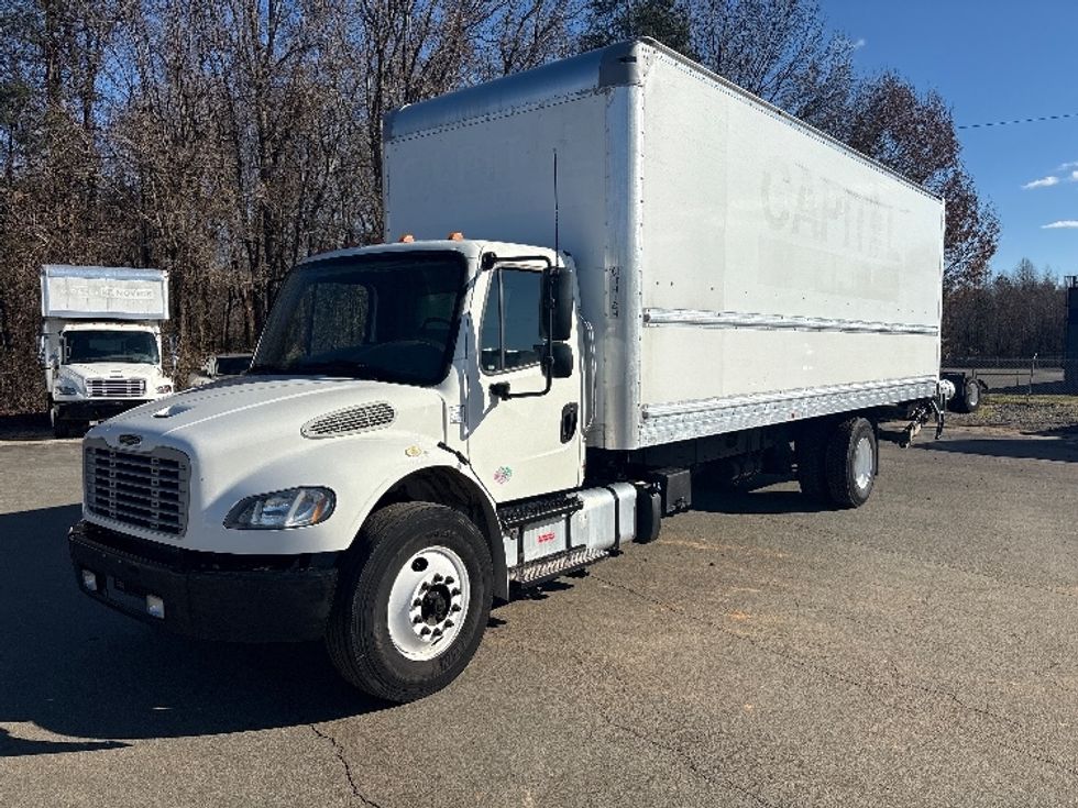 Medium Duty Box Truck-Light and Medium Duty Trucks-Freightliner-2018-M2-Mebane-NC-265,886\n\t\tmiles-$ 33,500 - Image 3
